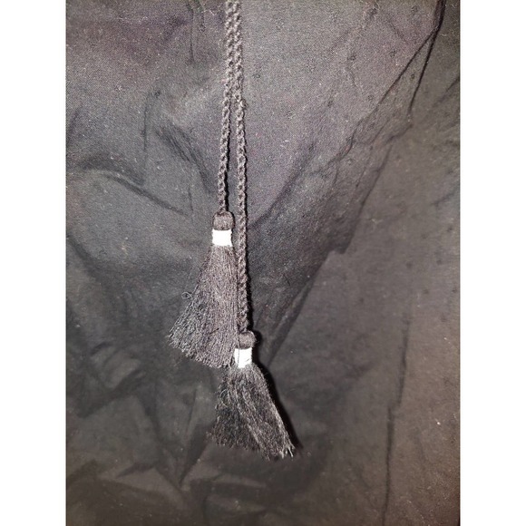 OLD Navy Black Tunic Style Blouse Embroidered Cap Sleeve, Size XL - Picture 2 of 8